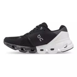 'On Running' Women's Cloudflyer 4 - Black / White -Fashion Shoe Store 44200047761 3 1024x1024@2x