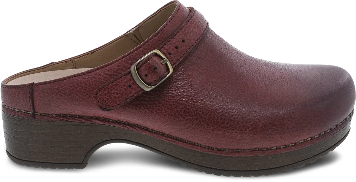 'Dansko' Women's Berry - Ruby Burnished Nubuck 3 'Dansko' Women's Berry - Ruby Burnished Nubuck